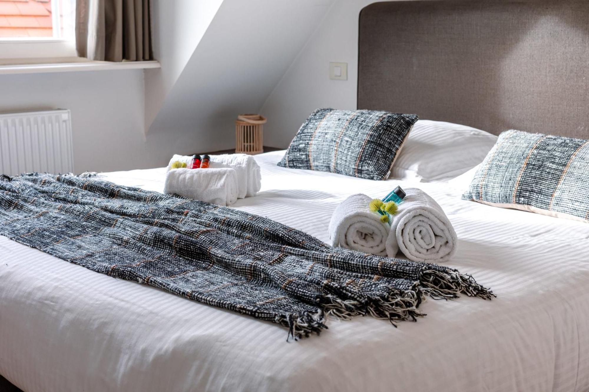Charming Spacious Duplex Apt With Private Parking In Knokke Lejlighed Eksteriør billede